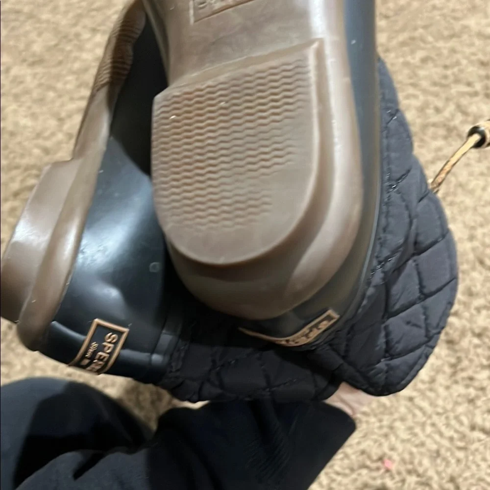 Sperry Black Ankle Boots with Lace-up Design and Waterproof Features